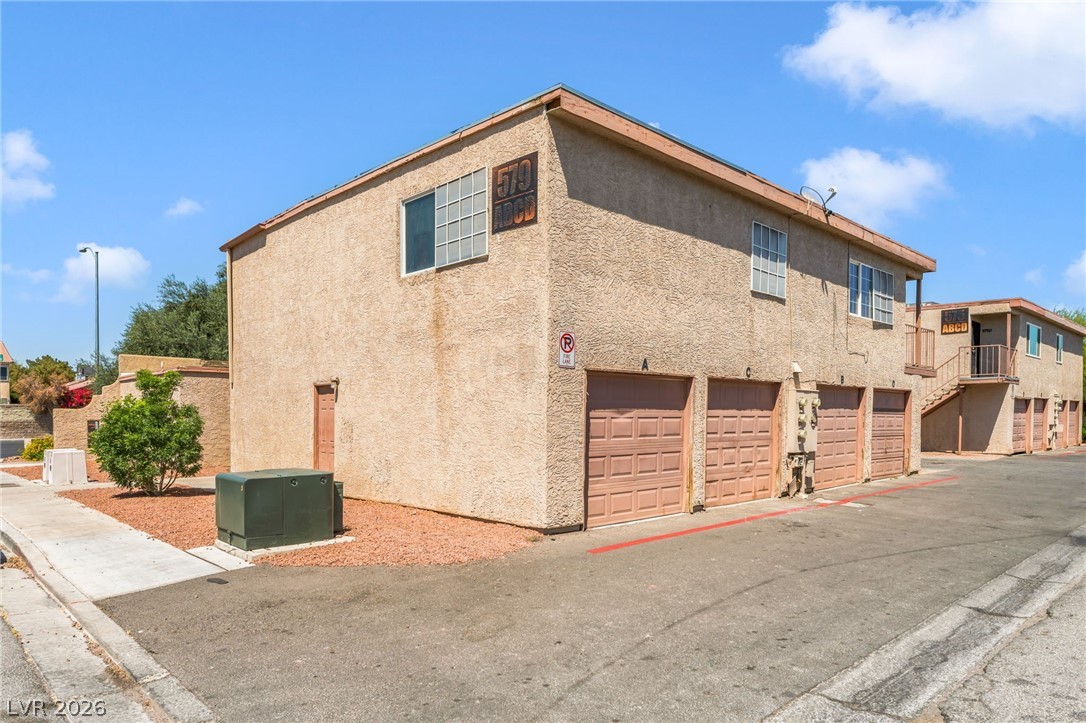579 Roxella Lane B Las Vegas NV 89110
