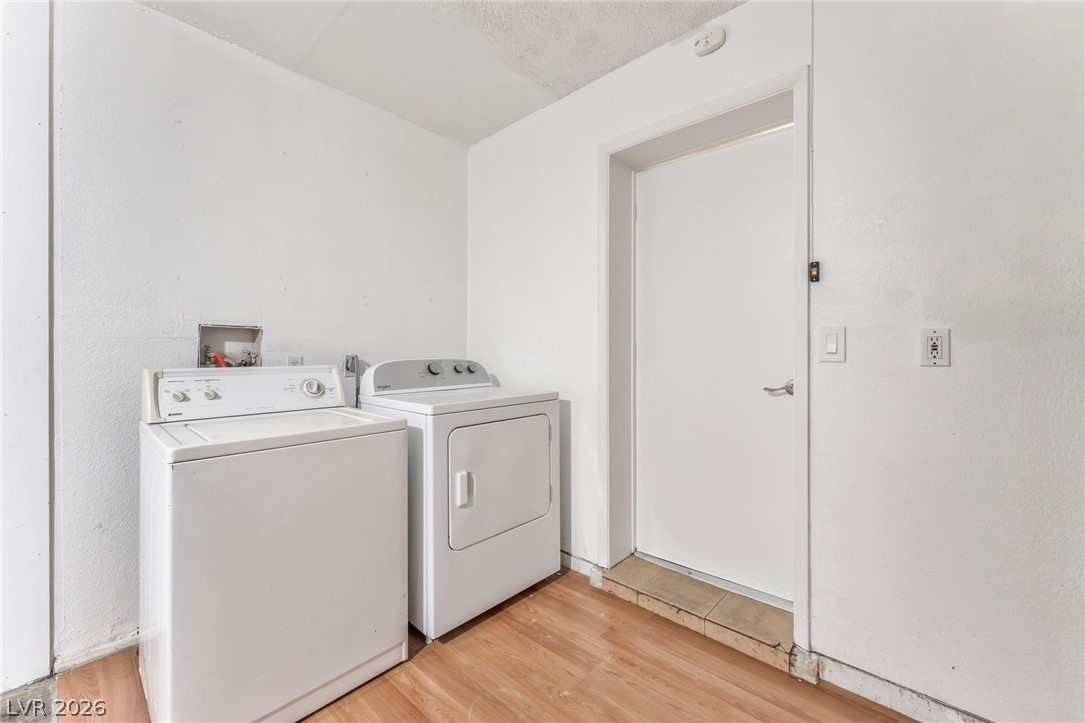 579 Roxella Lane B Las Vegas NV 89110
