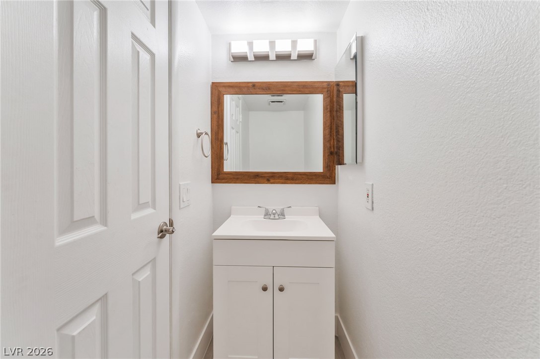 579 Roxella Lane B Las Vegas NV 89110