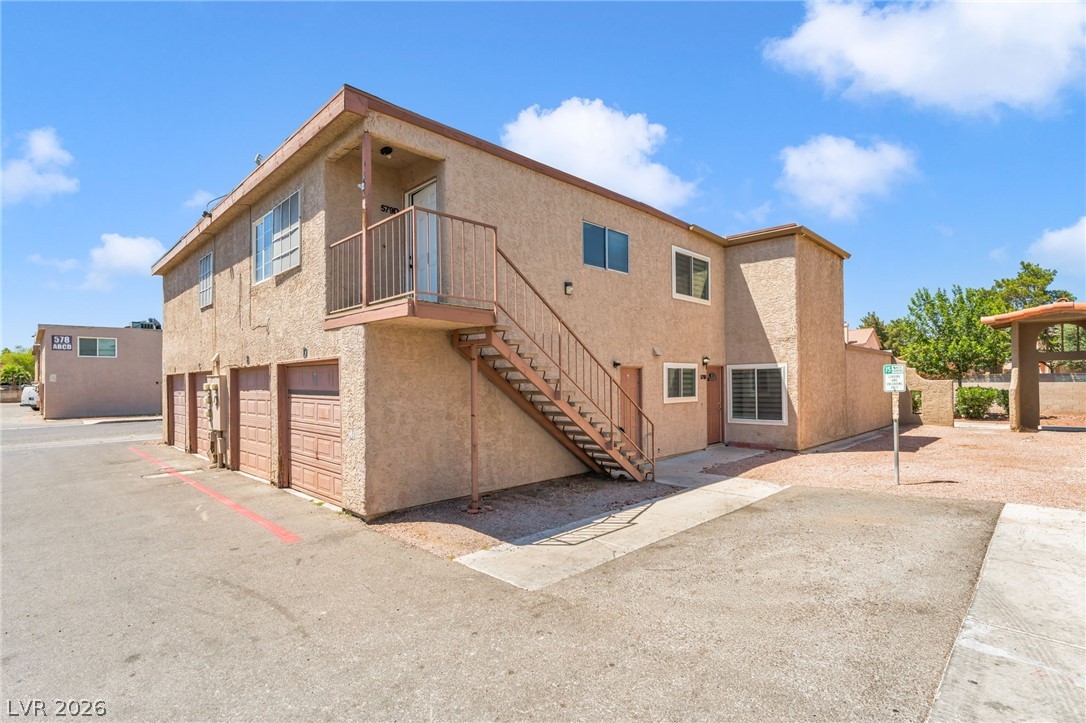 579 Roxella Lane B Las Vegas NV 89110