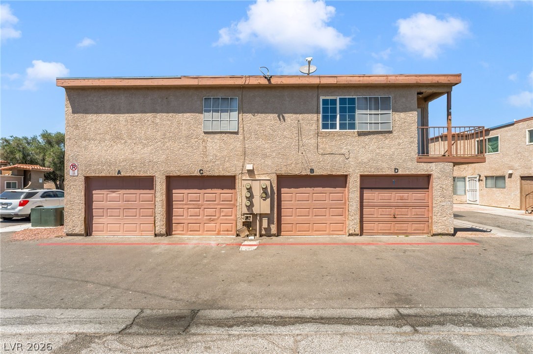 579 Roxella Lane B Las Vegas NV 89110