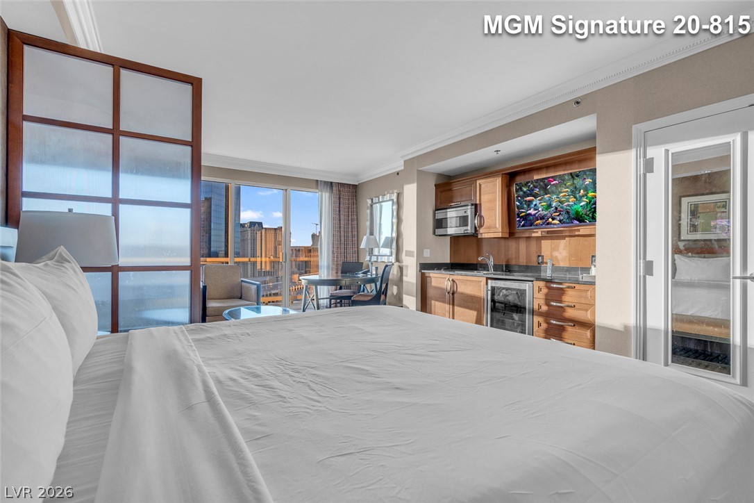 125 East Harmon Avenue 2015 Las Vegas NV 89109