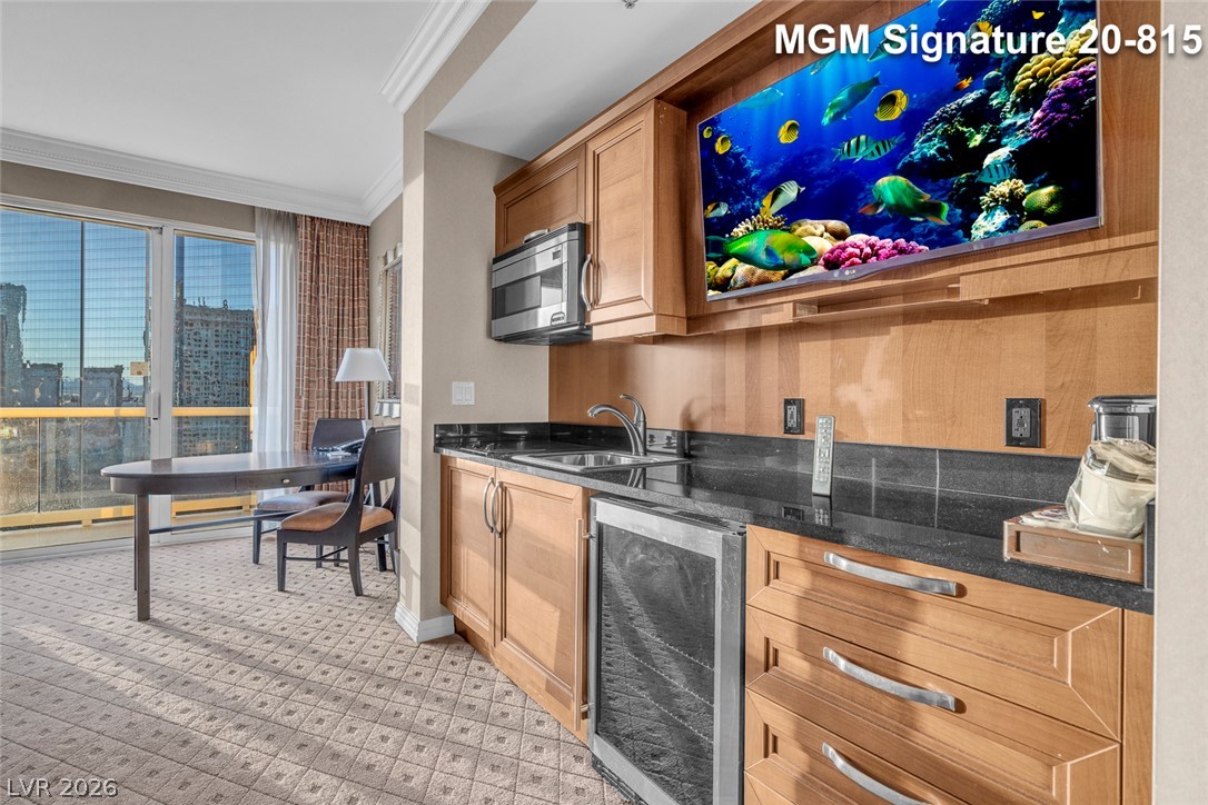 125 East Harmon Avenue 2015 Las Vegas NV 89109