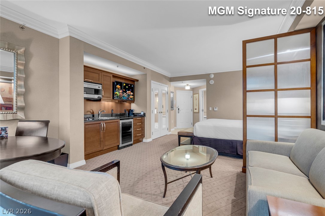 125 East Harmon Avenue 2015 Las Vegas NV 89109