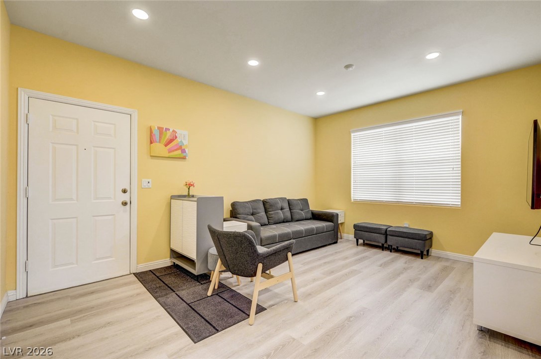 8000 Badura Avenue 1035 Las Vegas NV 89113