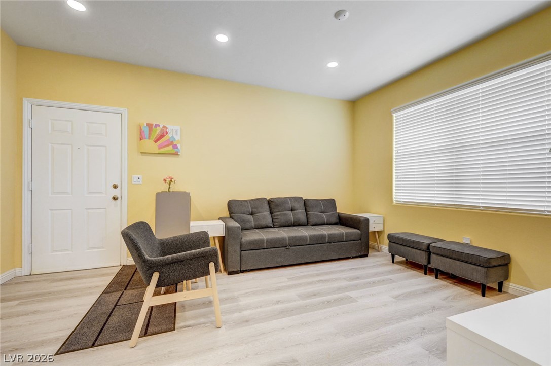 8000 Badura Avenue 1035 Las Vegas NV 89113