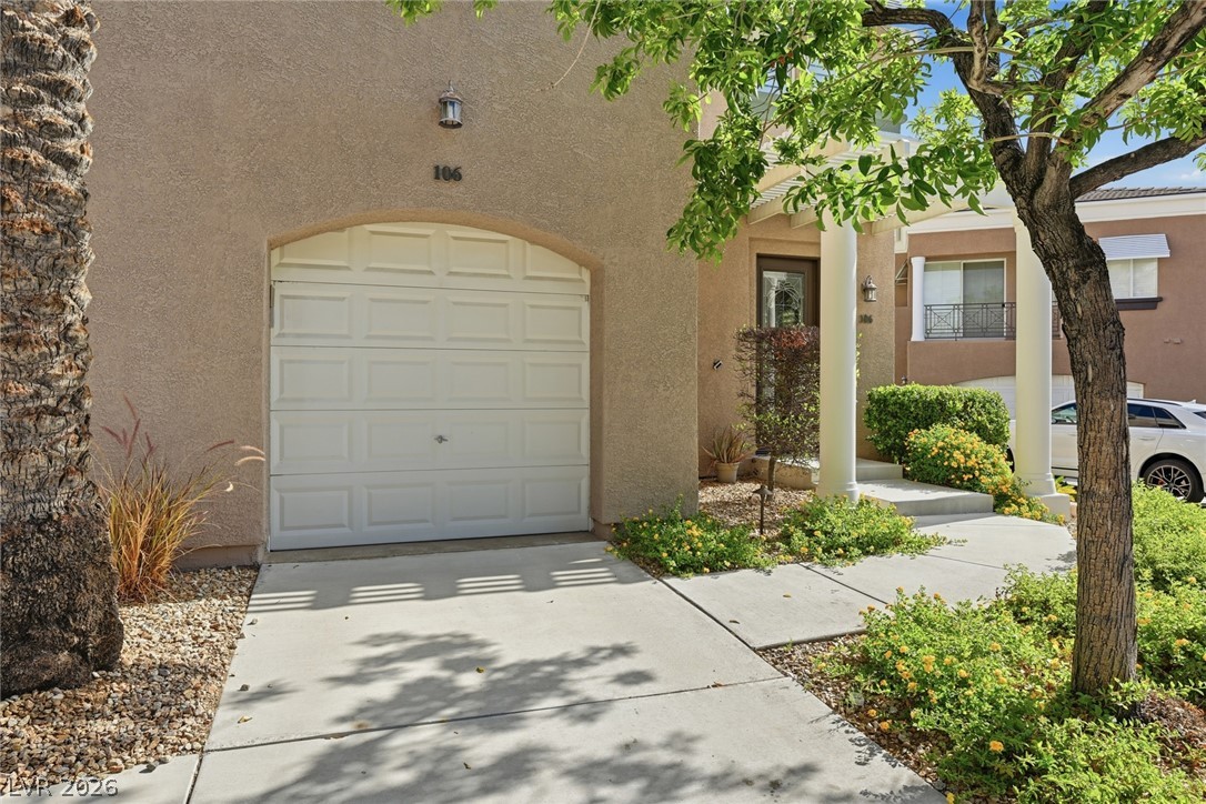 9112 Vista Greens Way 106 Las Vegas NV 89134