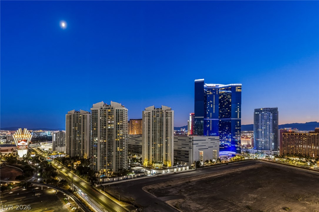 222 Karen Avenue 2701 Las Vegas NV 89109