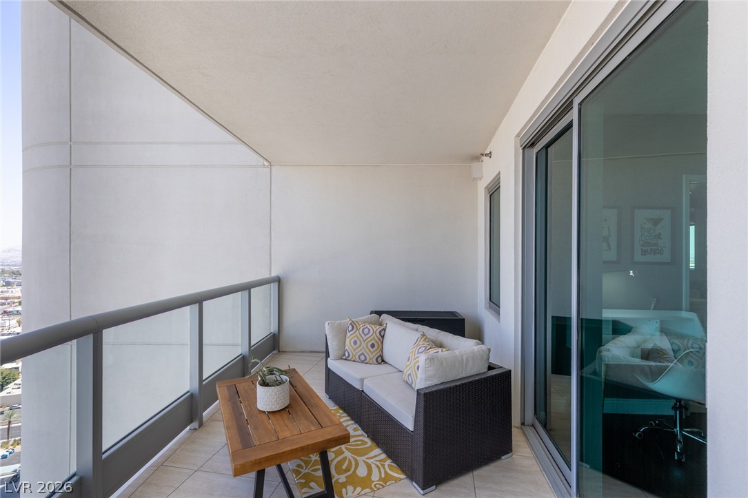 222 Karen Avenue 2701 Las Vegas NV 89109