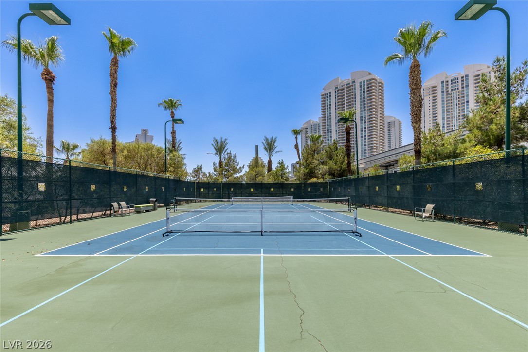 222 Karen Avenue 2701 Las Vegas NV 89109