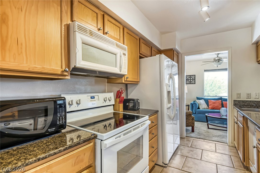 2843 Geary Place 3108 Las Vegas NV 89109