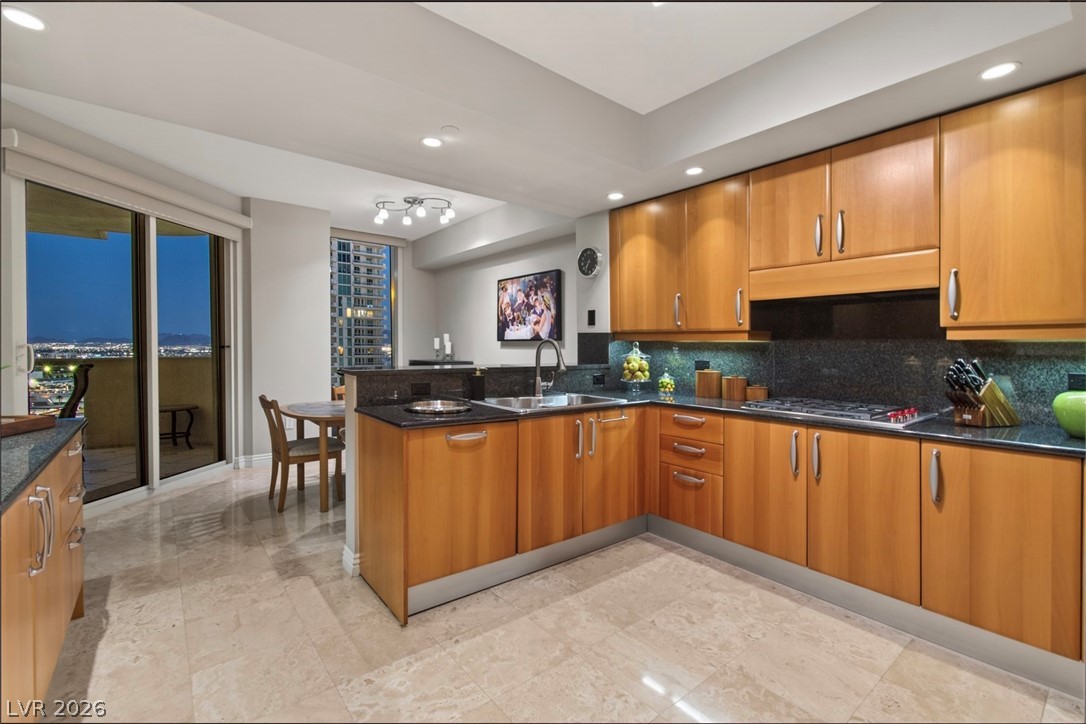 2747 Paradise Road 1603 Las Vegas NV 89109