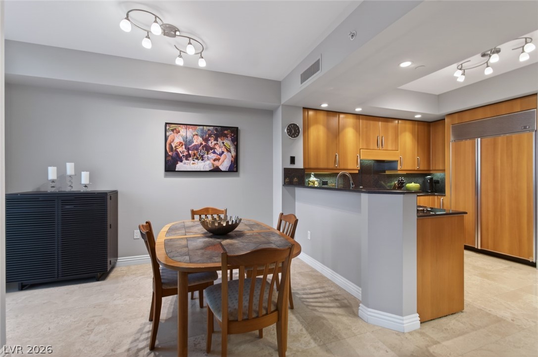 2747 Paradise Road 1603 Las Vegas NV 89109