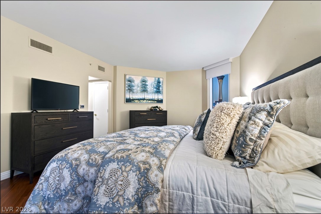 2747 Paradise Road 1603 Las Vegas NV 89109