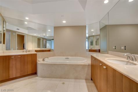 2777 Paradise Road 1805 Las Vegas NV 89109