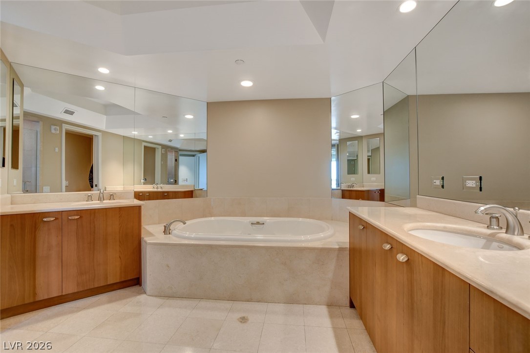2777 Paradise Road 1805 Las Vegas NV 89109