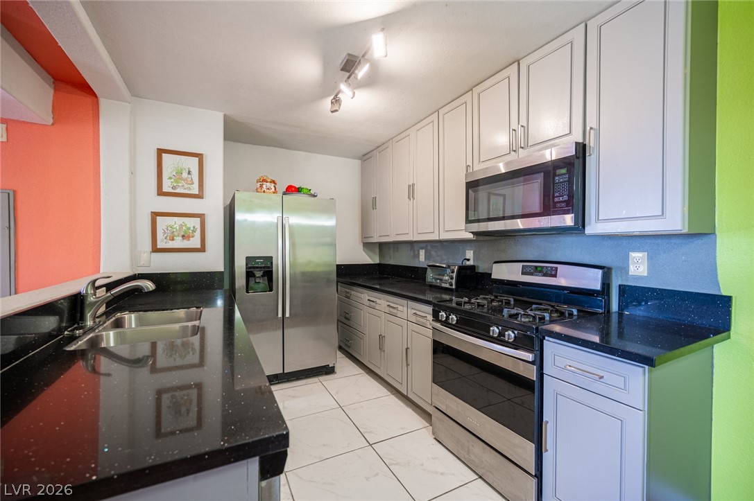 2120 Ramrod Avenue 927 Henderson NV 89014