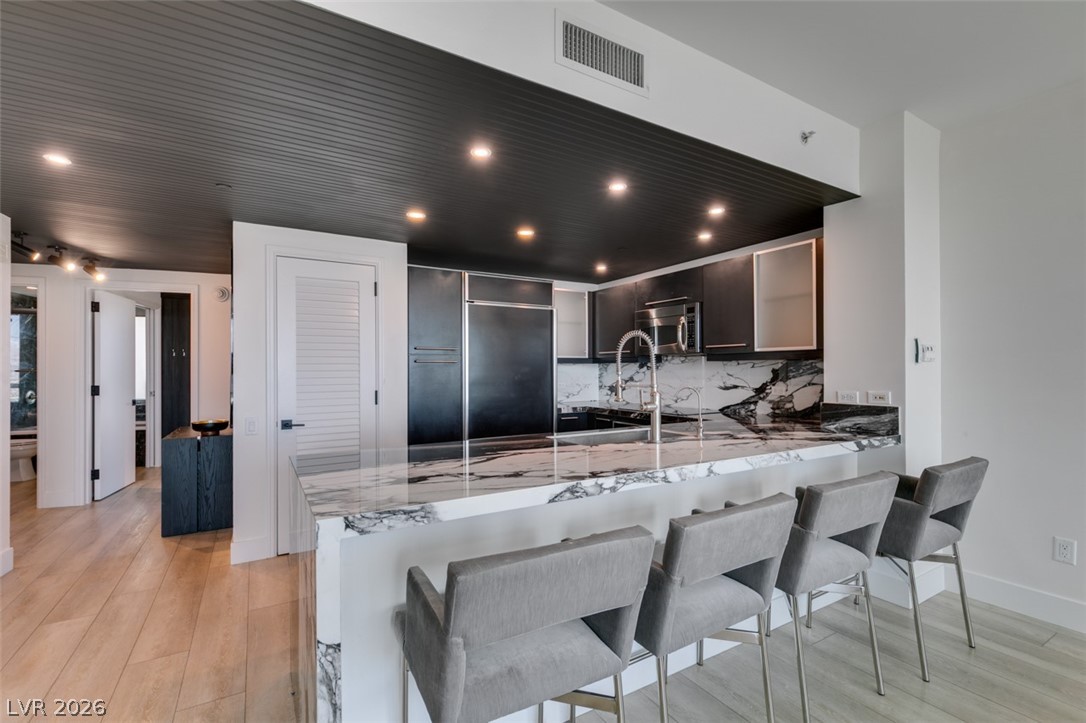 322 Karen Avenue 3902 Las Vegas NV 89109