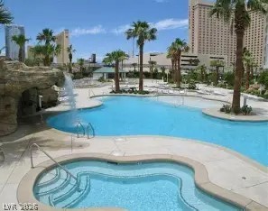 322 Karen Avenue 3902 Las Vegas NV 89109