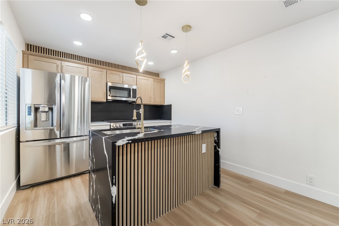 5332 River Glen Drive 400 Las Vegas NV 89103