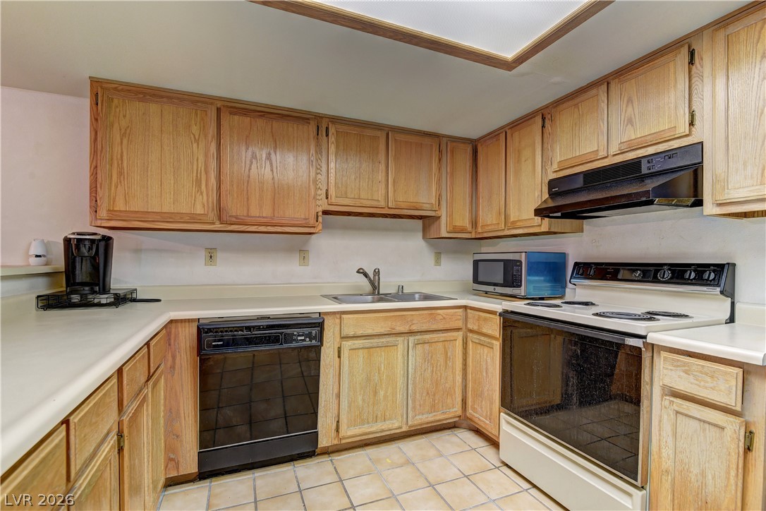 9070 Spring Mountain Road 113 Las Vegas NV 89117