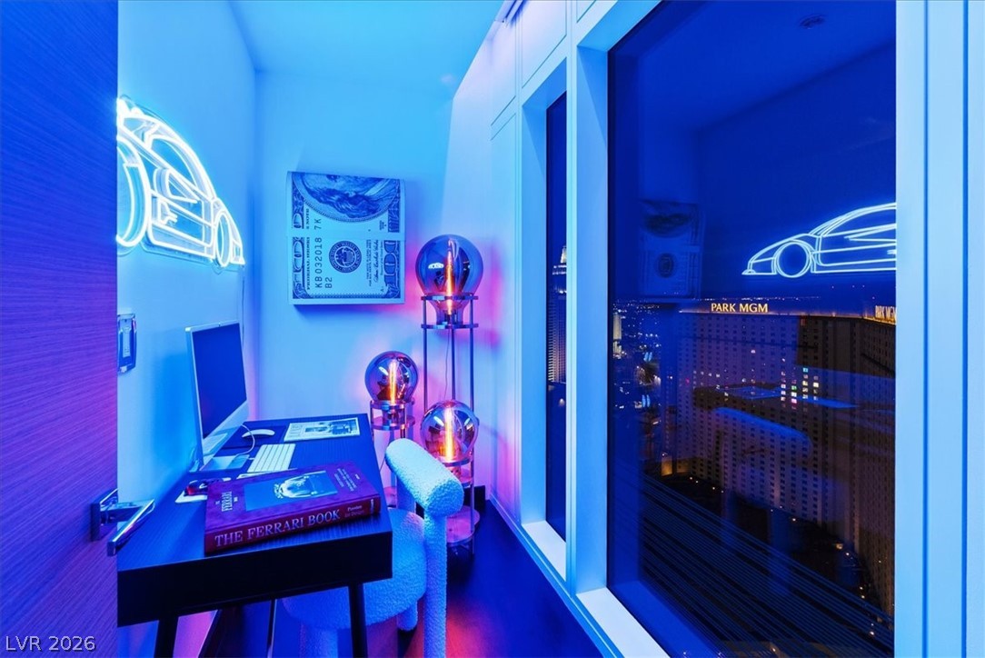 3750 Las Vegas Boulevard 2911 Las Vegas NV 89158