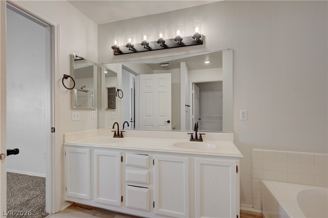 2925 Wigwam Parkway 1823 Henderson NV 89074