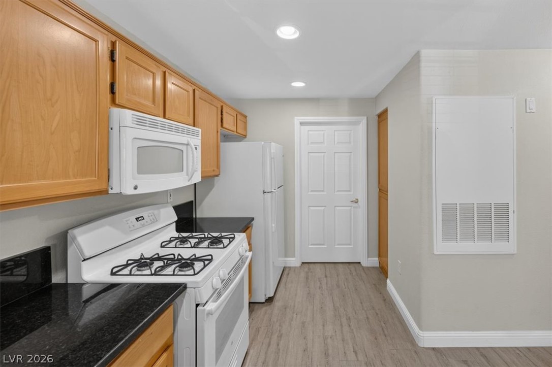 8501 West University Avenue 1014 Las Vegas NV 89147