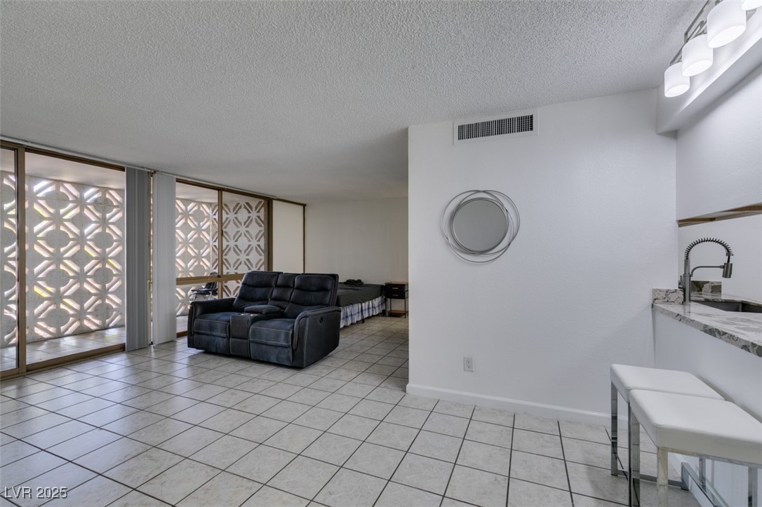 205 East Harmon Avenue 112 Las Vegas NV 89169