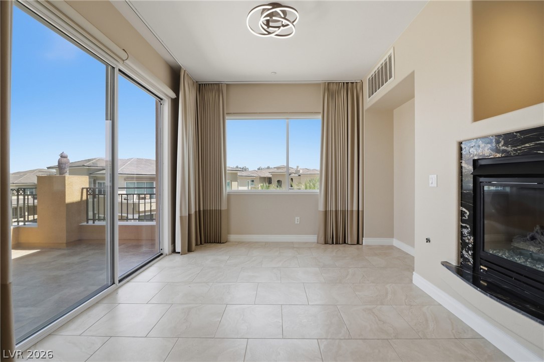 9207 Tesoras Drive 401 Las Vegas NV 89144