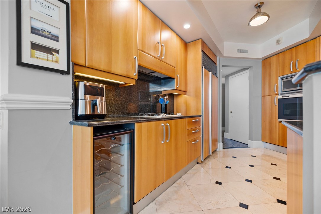 2747 Paradise Road 1004 Las Vegas NV 89109