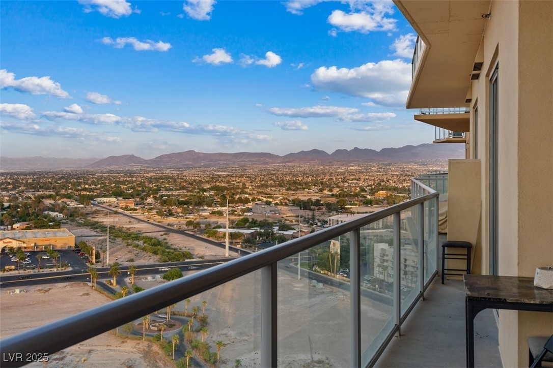 8255 Las Vegas Boulevard 1905 Las Vegas NV 89123