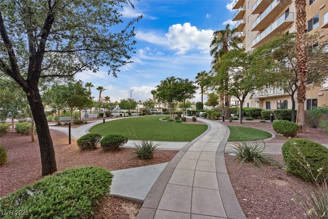 8255 Las Vegas Boulevard 1905 Las Vegas NV 89123