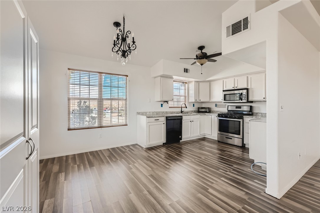 520 Arrowhead Trail 1424 Henderson NV 89015