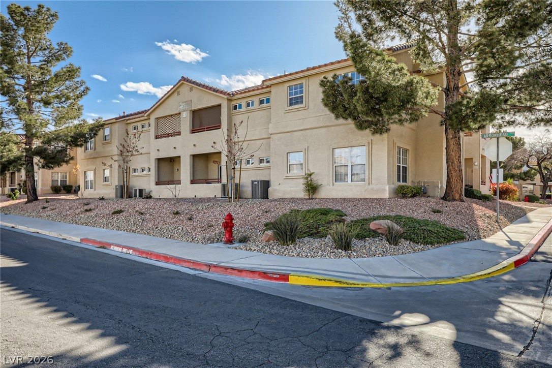 520 Arrowhead Trail 1424 Henderson NV 89015