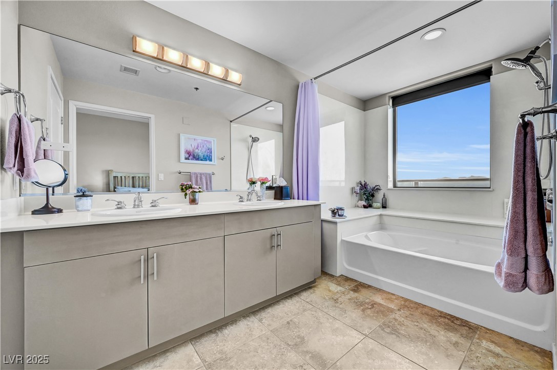 8255 Las Vegas Boulevard 1715 Las Vegas NV 89123