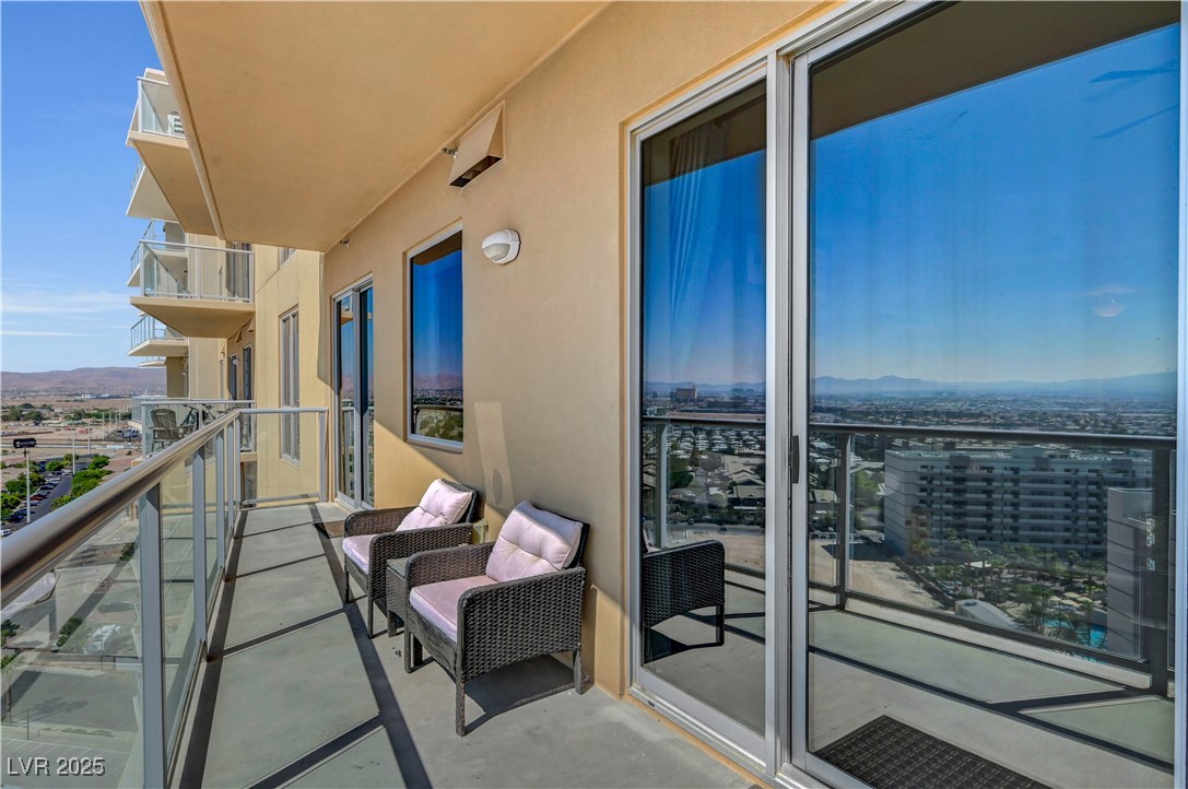 8255 Las Vegas Boulevard 1715 Las Vegas NV 89123