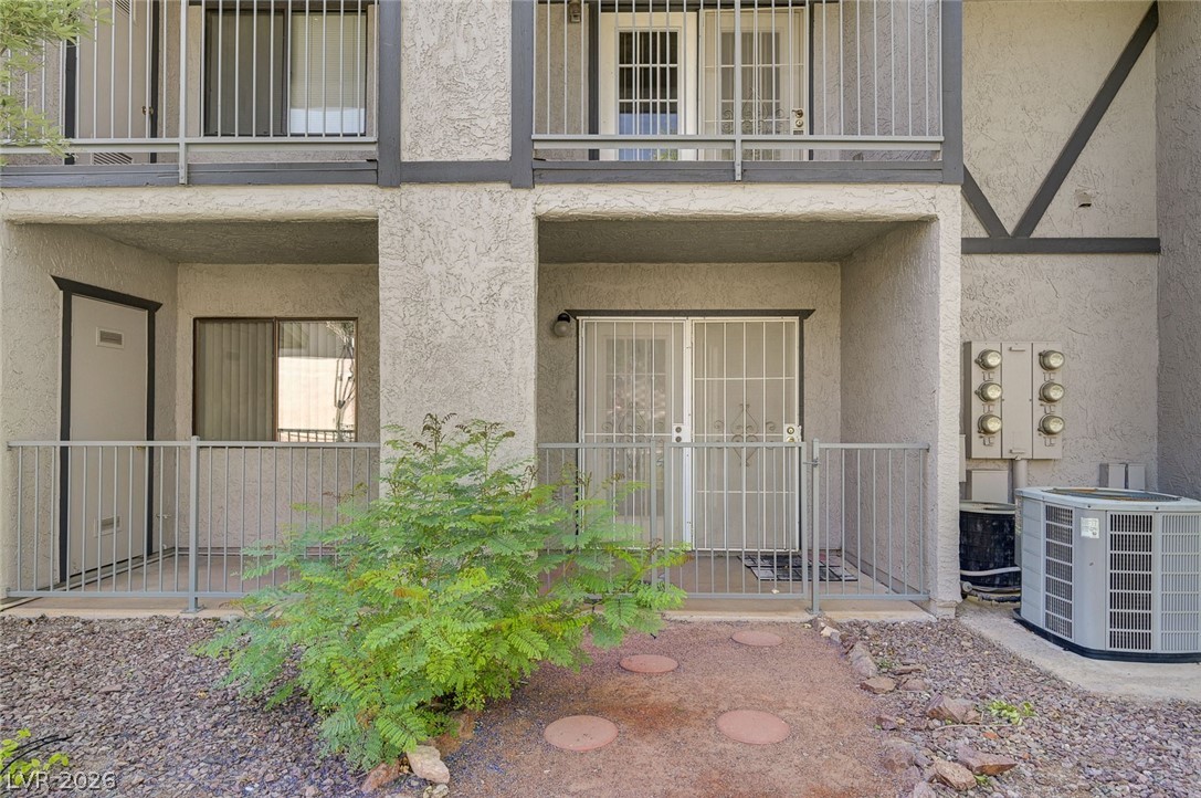 2757 Carnation Lane - Henderson NV 89074