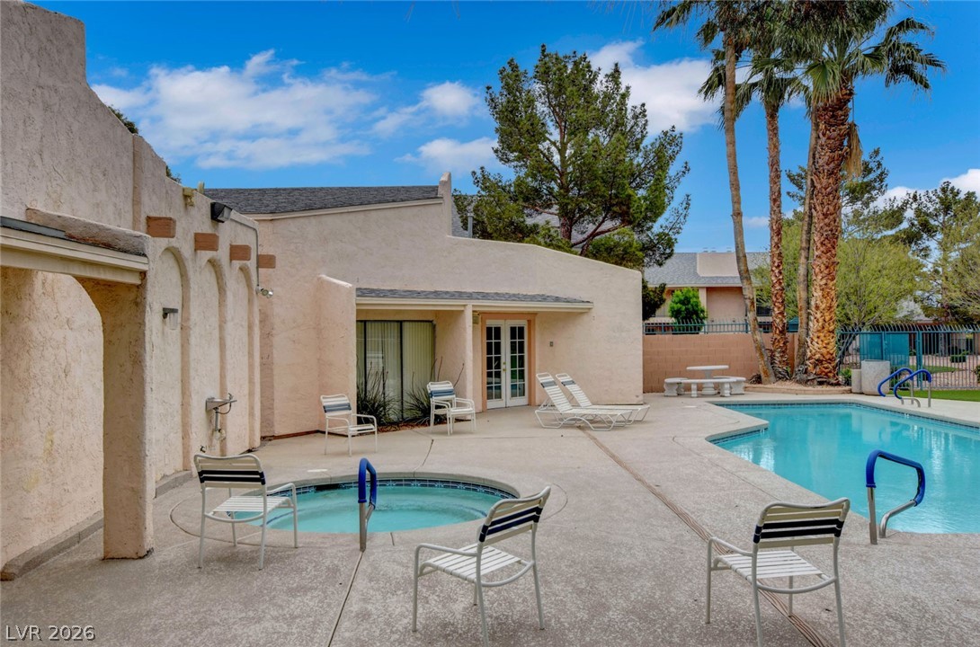 2757 Carnation Lane - Henderson NV 89074