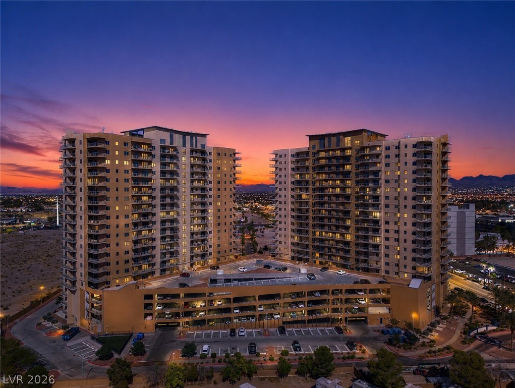 8255 Las Vegas Boulevard 906 Las Vegas NV 89123