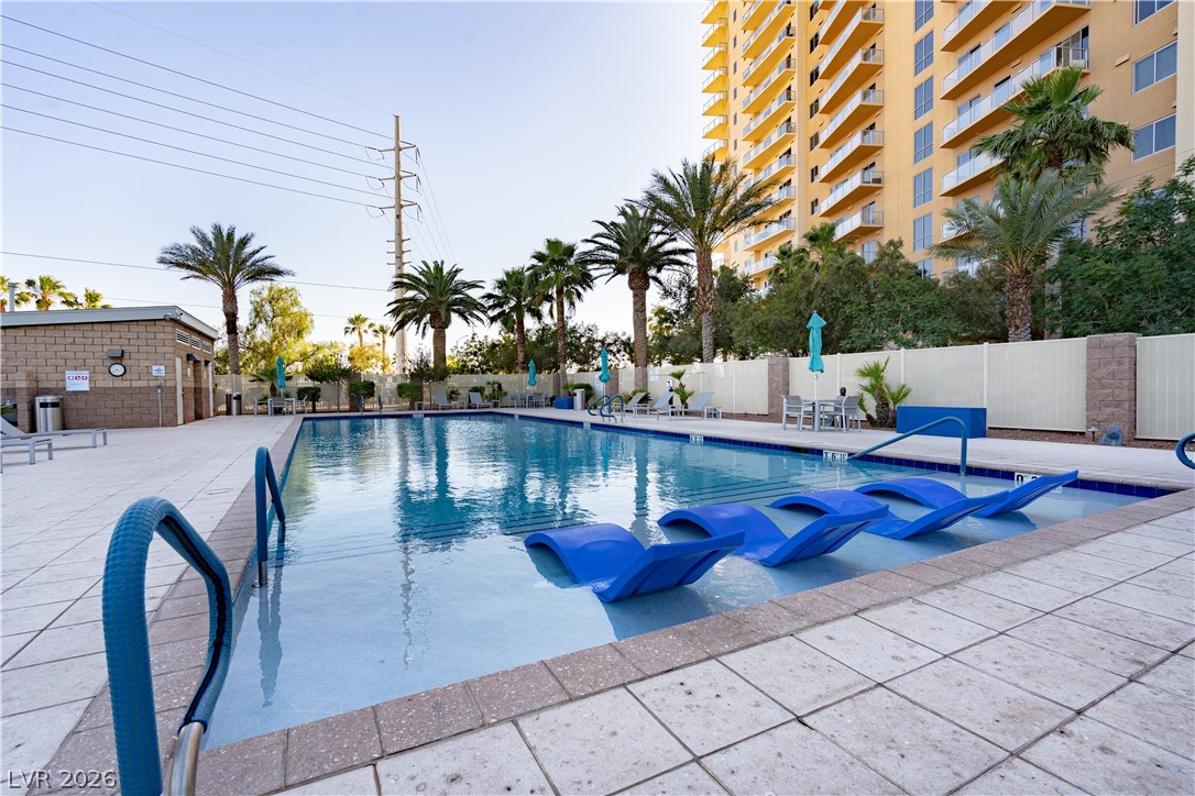 8255 Las Vegas Boulevard 906 Las Vegas NV 89123