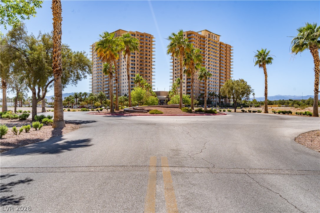 8255 Las Vegas Boulevard 906 Las Vegas NV 89123