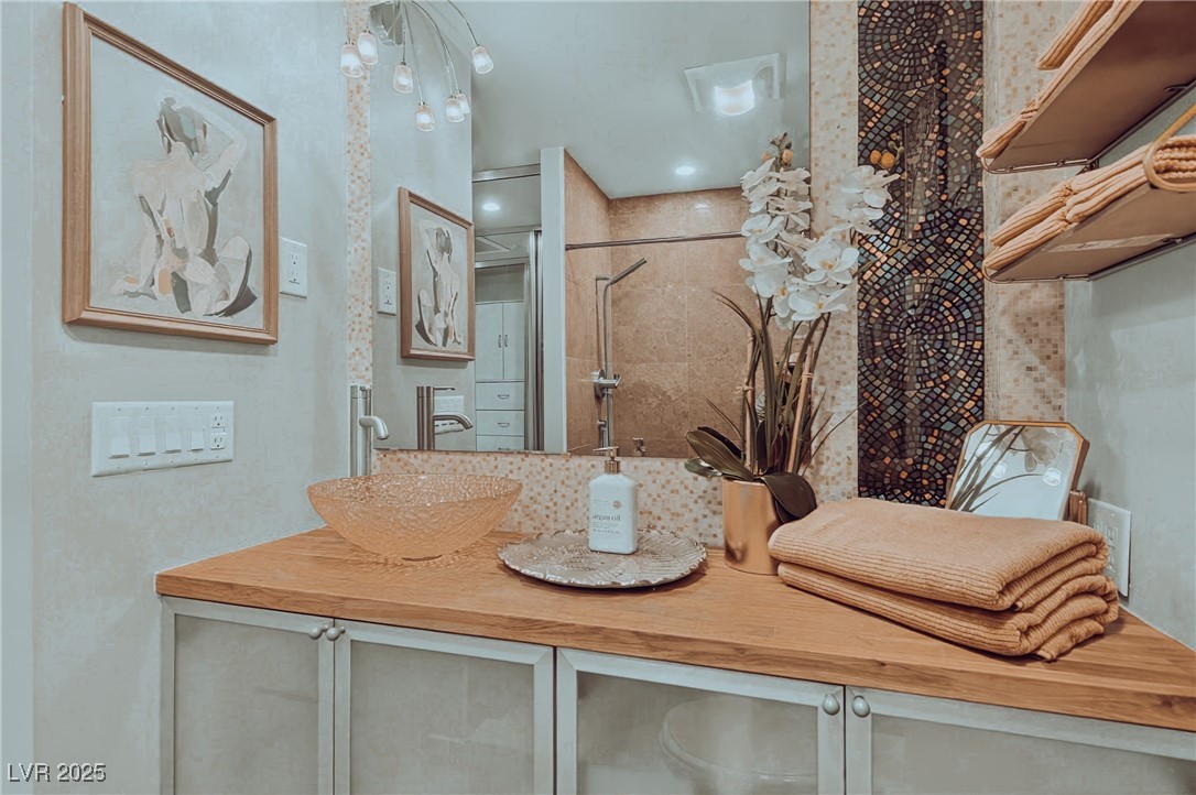 3111 Bel Air Drive 202 Las Vegas NV 89109