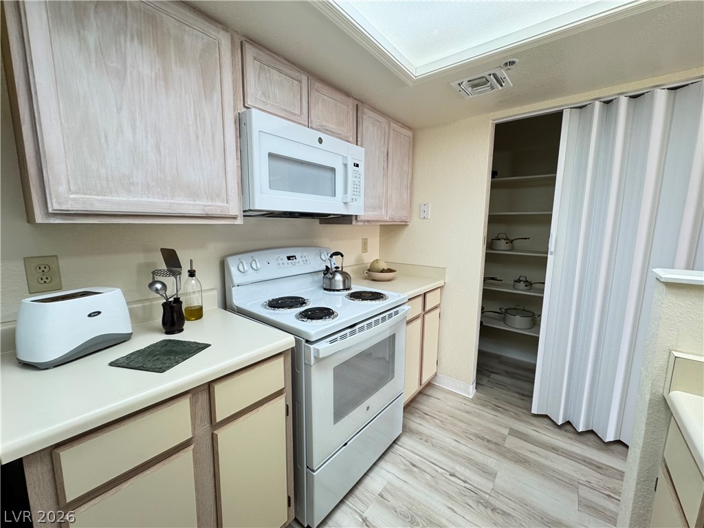 3550 Bay Sands Drive 3053 Laughlin NV 89029