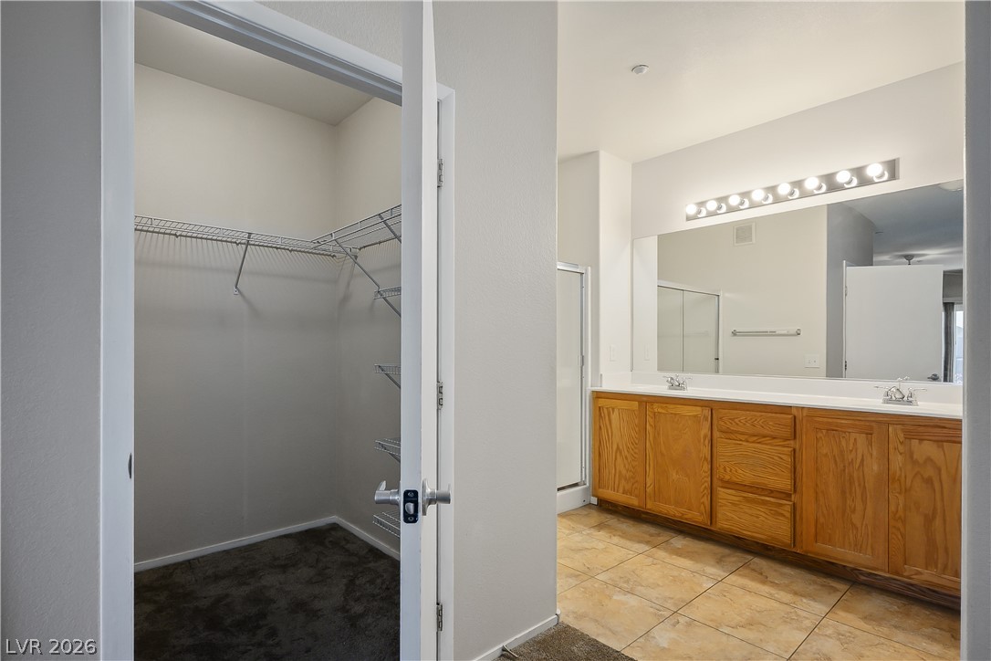 50 Aura De Blanco Street 10203 Henderson NV 89074