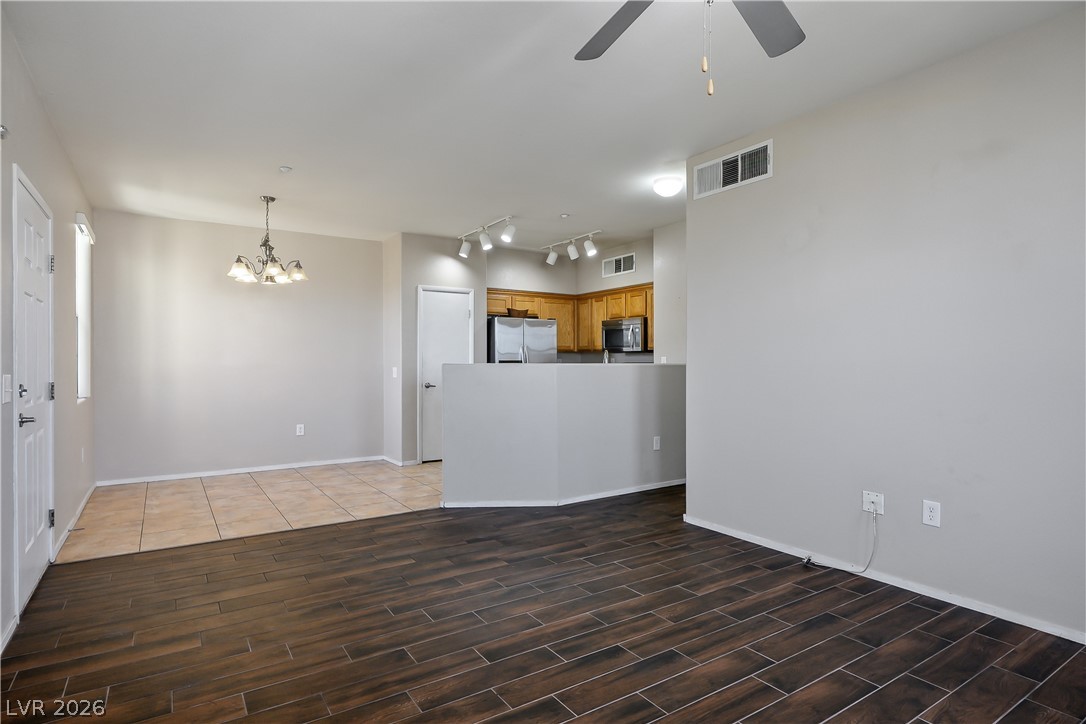 50 Aura De Blanco Street 10203 Henderson NV 89074