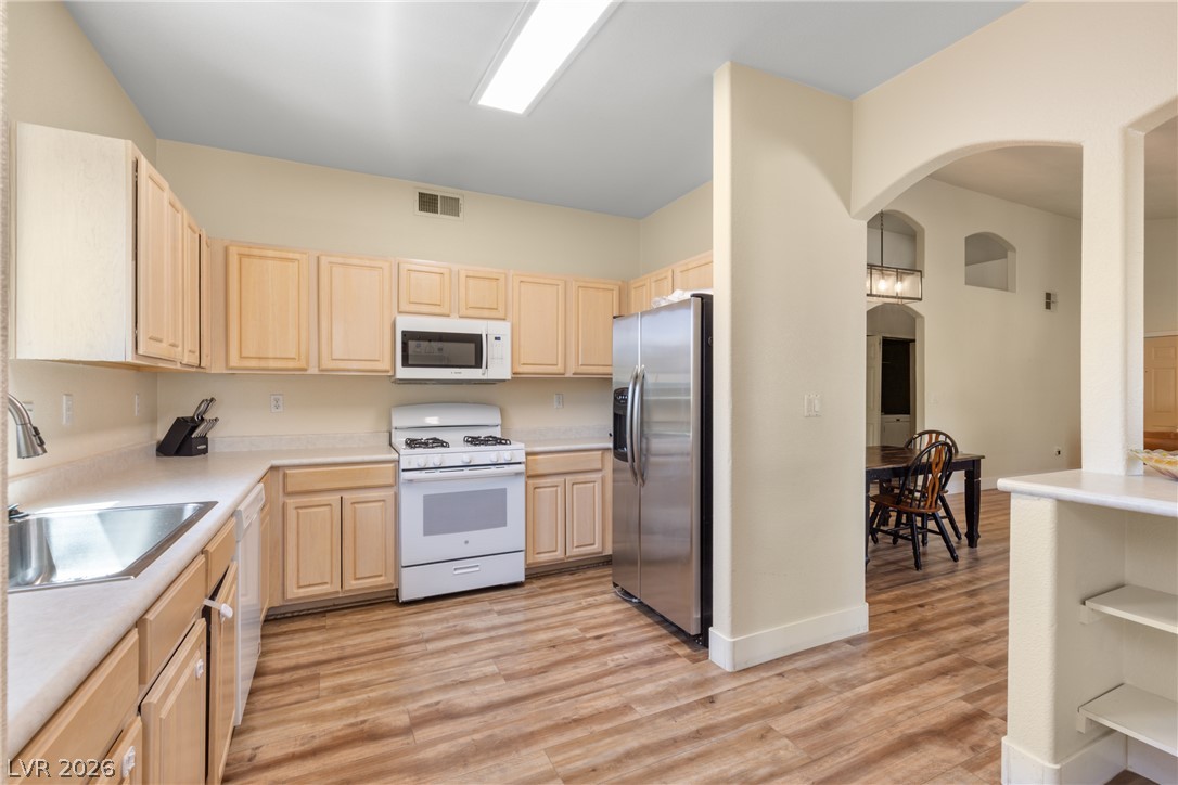 3924 Quiet Pine Street 203 Las Vegas NV 89108