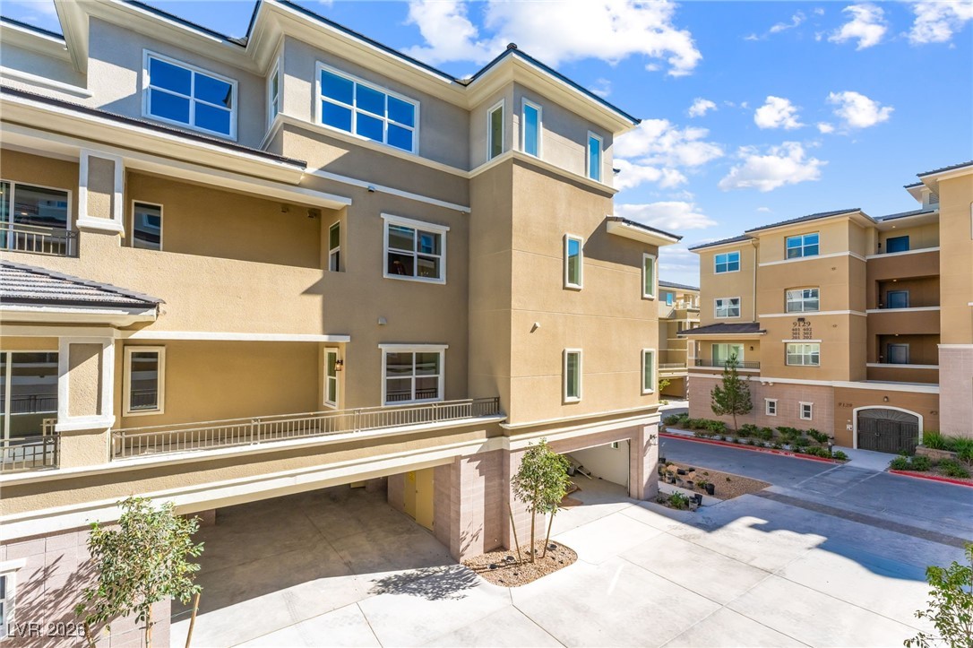 9132 Las Manaitas Avenue 202 Las Vegas NV 89144