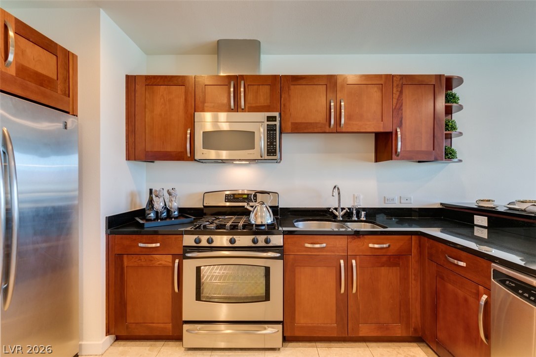 4525 Dean Martin Drive 904 Las Vegas NV 89103