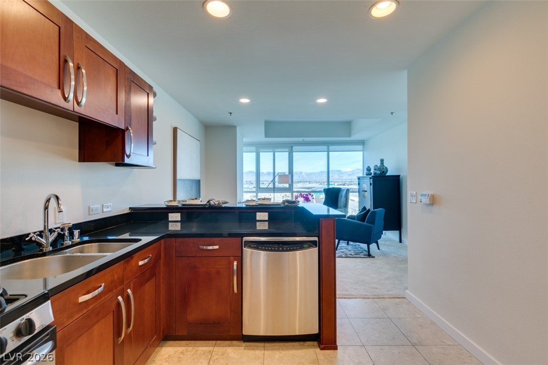 4525 Dean Martin Drive 904 Las Vegas NV 89103